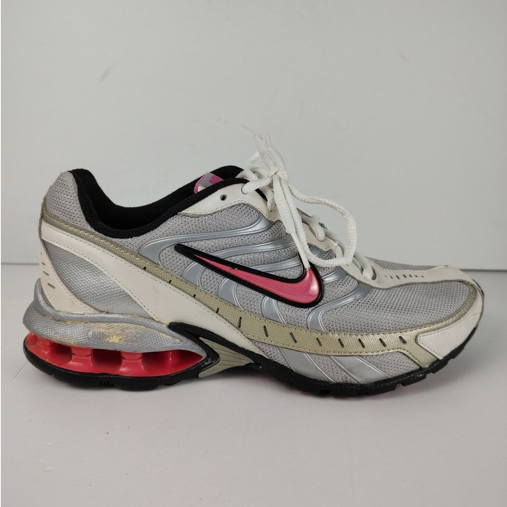 Y2K Nike Reax Run 3 athletic retro running sneakers womens 8