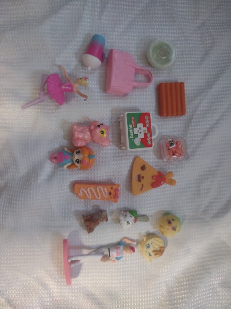 Shopkins Mix Figures  Sold As Lot