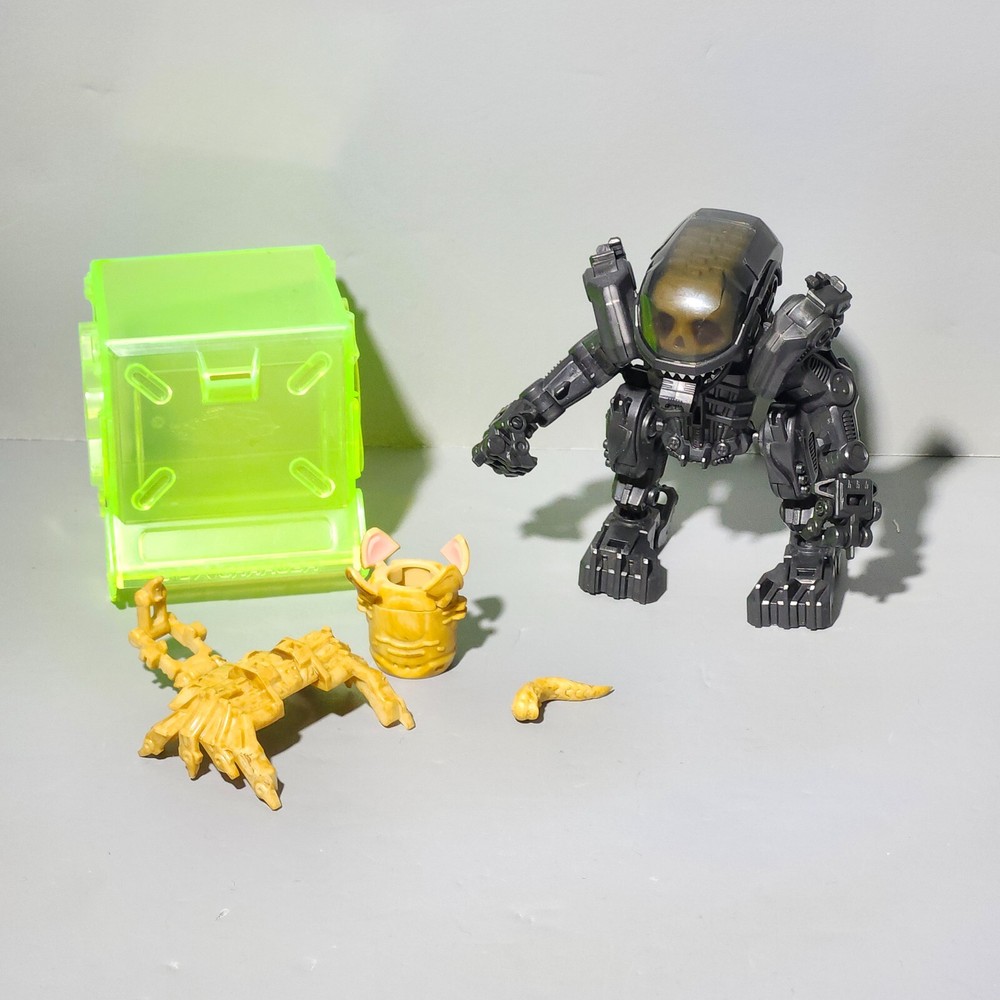 52 Toys MegaBox MB01 XENOMORPH Alien Facehugger 100% Complete w/ Cube