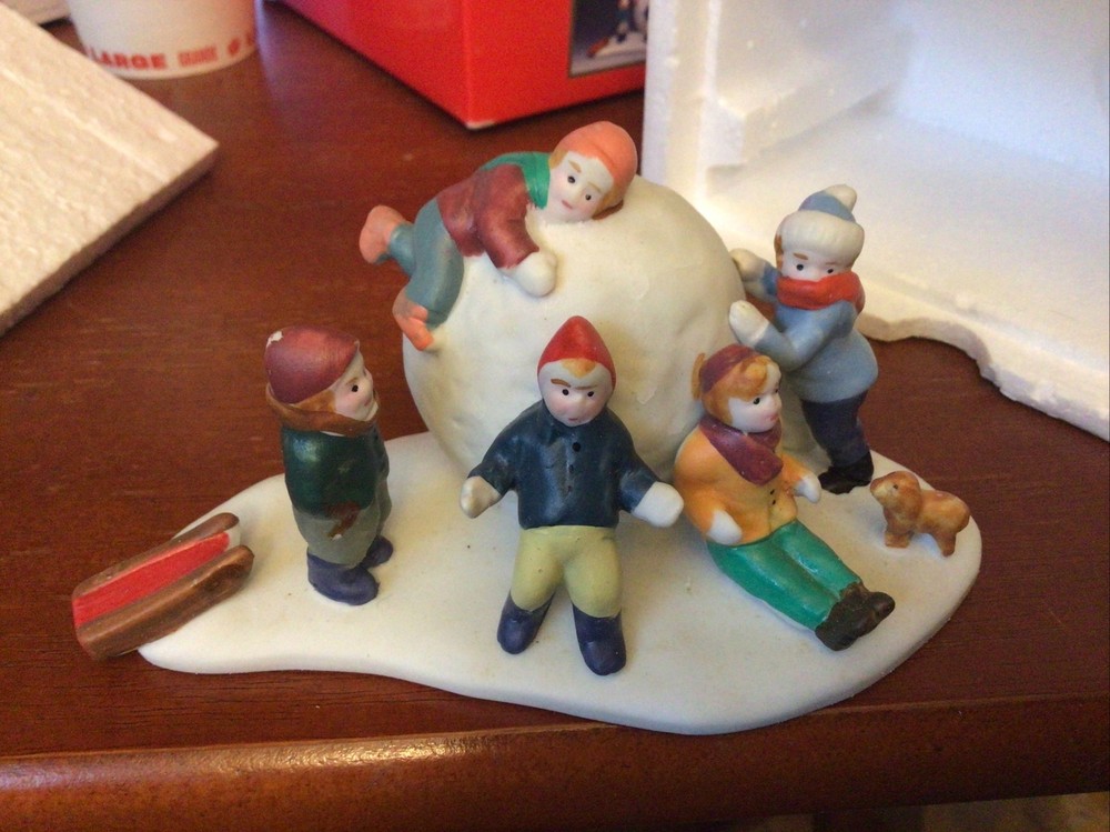 Vintage Lemax 1993 Christmas Village Porcelain Giant Snowball Collectible