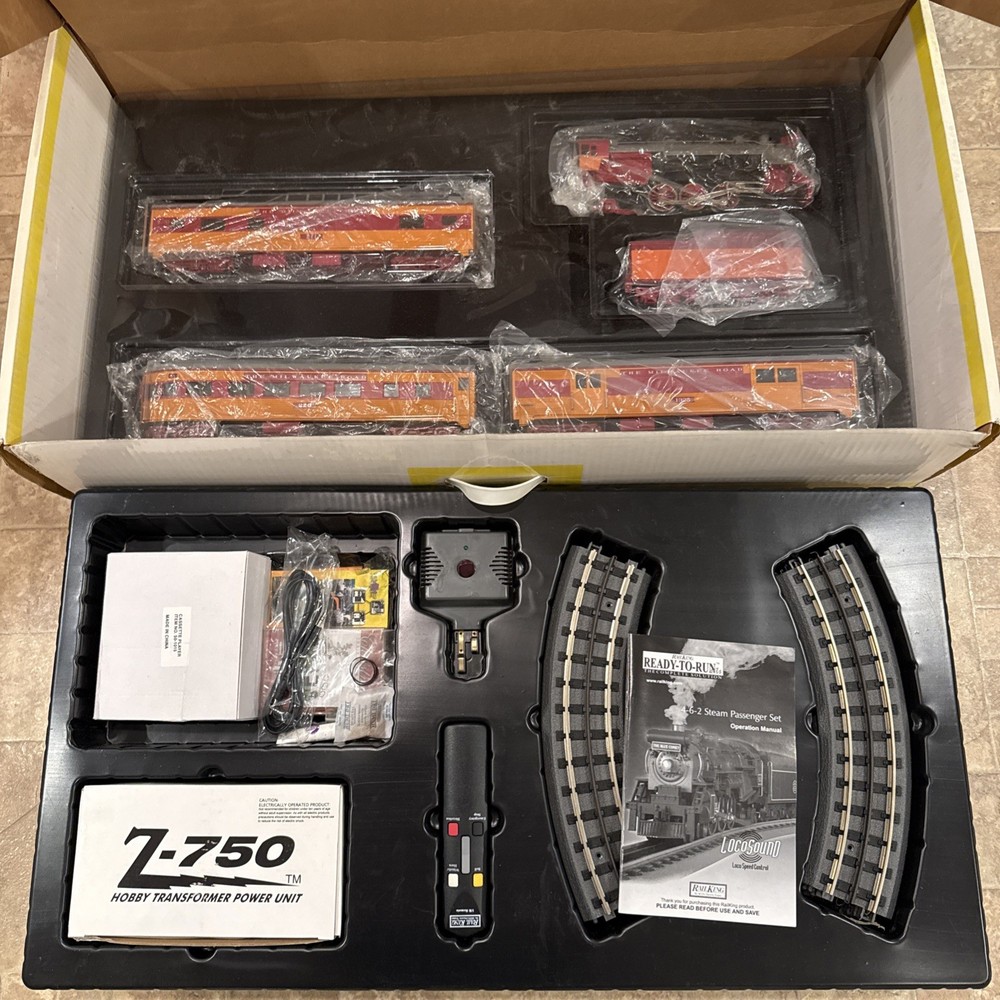 Rail King Ready-To-Run STEAM PASSENGER SE4-6-2 Locomotive Set 30-4068-0