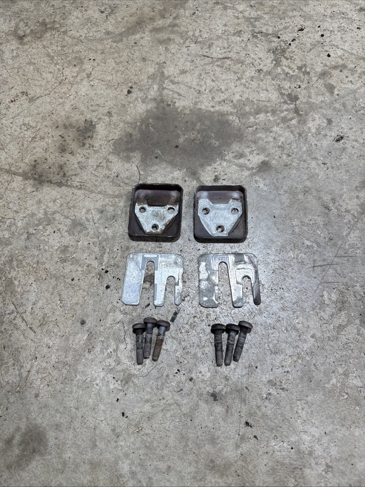 Jeep Cherokee XJ 84-96 Driver REAR Door Hinge Hardware OEM (R90)