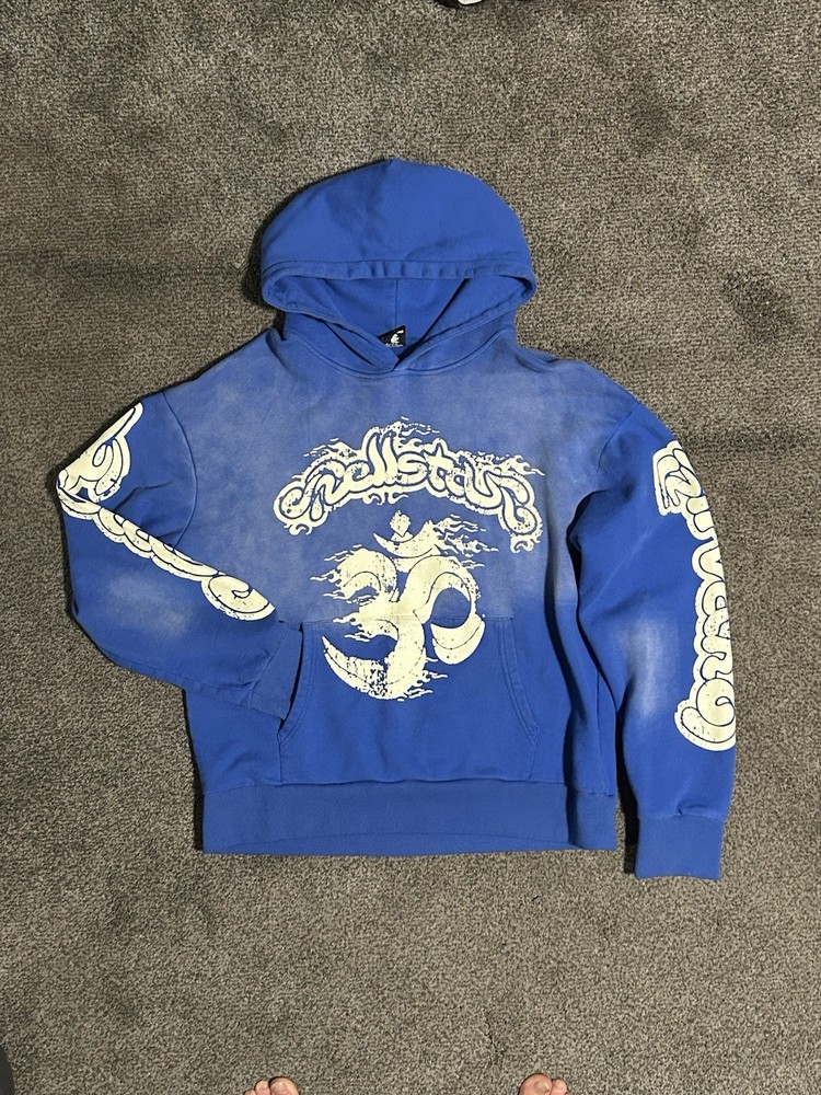 Hellstar Men's Hoodie Size Medium