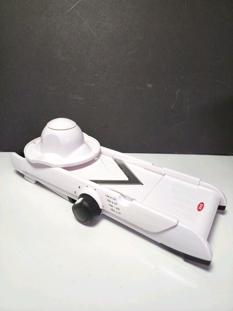 OXO Good Grips Simple Mandolin Slicer - 4 Stainless Steel Blades - 4 Settings