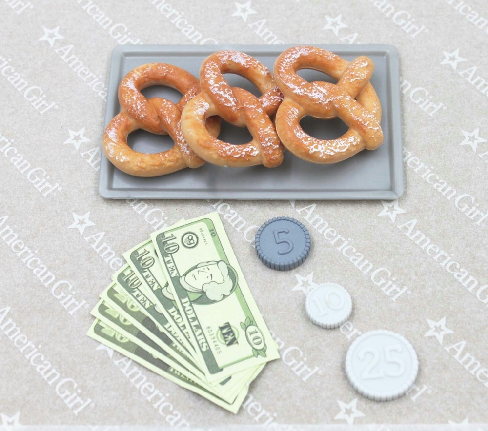 3 pretzel & tray & cash & coins made for 18'' doll American Girl Our generation