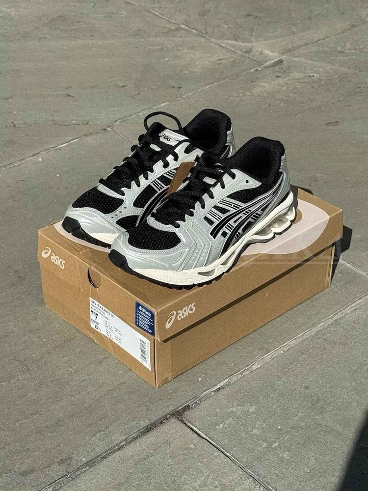 Мужские беговые спортивные кроссовки Asics Gel Kayano 14 Black Seal серые