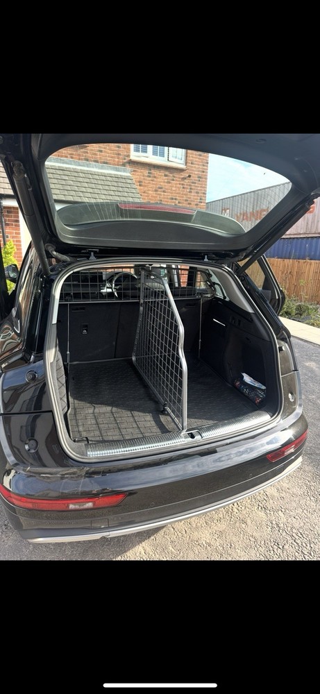 Audi Q5 Dog Guard, Divider and Boot Liner Bundle (2020-2024)