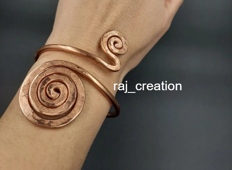 Adjustable hammered pure copper massive bracelet for men and women