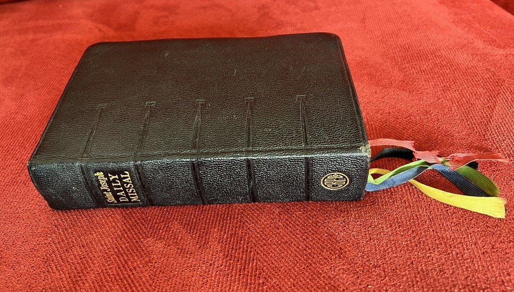 Vintage 1957 St Joseph Daily Missal Confraternity Edition in Leather Catholic Prayer Book