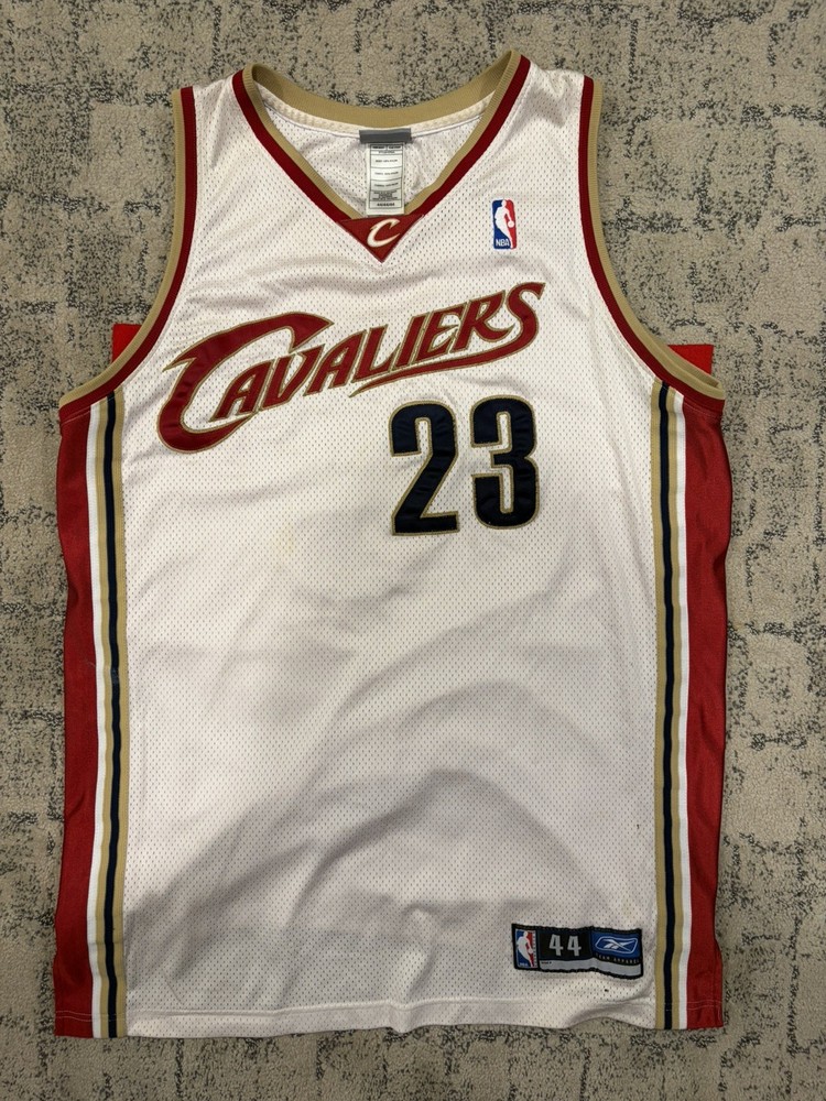 Lebron James Authentic Vintage Reebok Cleveland Cavaliers Jersey Size 44