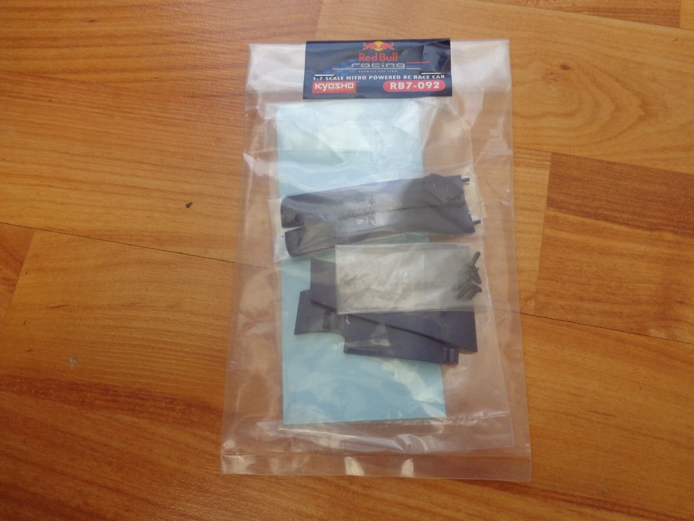 1/7 DEAGOSTINI BUILD THE RED BULL RACING RB7 RC F1 CAR #92 DECALS & BARGEBOARDS