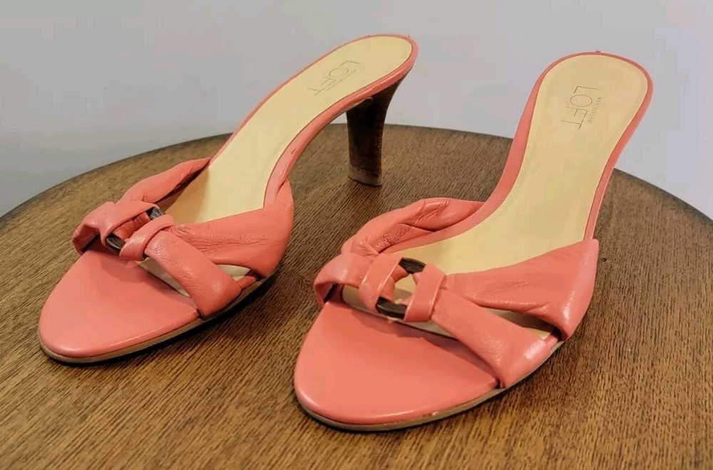 Ann Taylor Loft 2.5 In Heel Sandals Leather Coral Pink Sz 6M