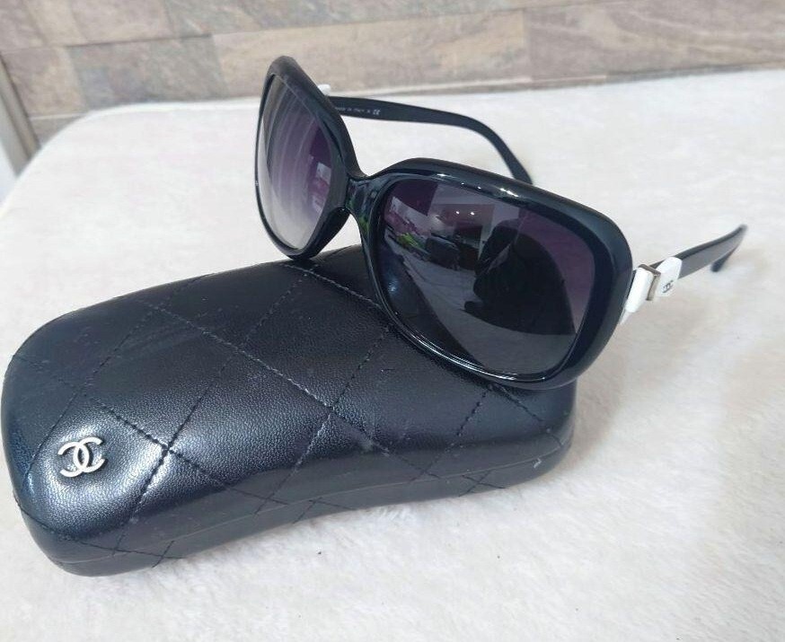 CHANEL 5171 Black Sunglasses with Coco Logo and Ribbon Bow Plastic Frame