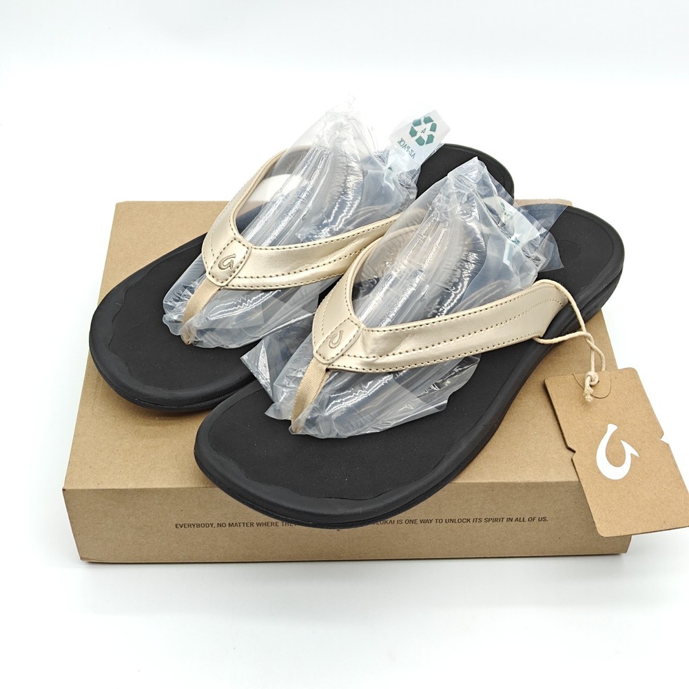 OluKai Ohana Women’s Size 11 Golden Flip Flops 20110-FA40