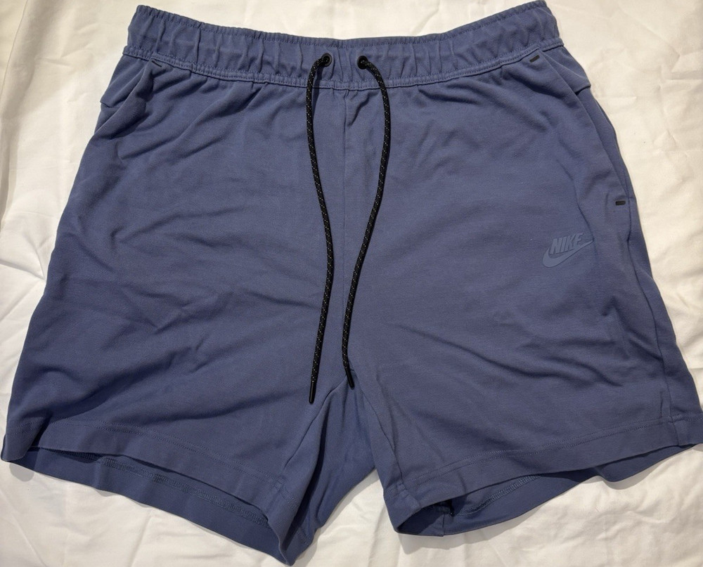 Nike Tech Fleece Shorts Blue Men’s size L Activewear Drawstring Pockets Summer