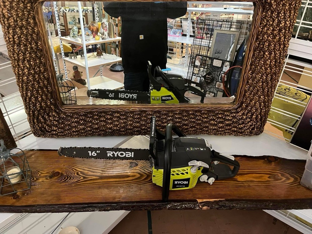 Ryobi 16in. 37cc 2-Cycle Gas Chainsaw
