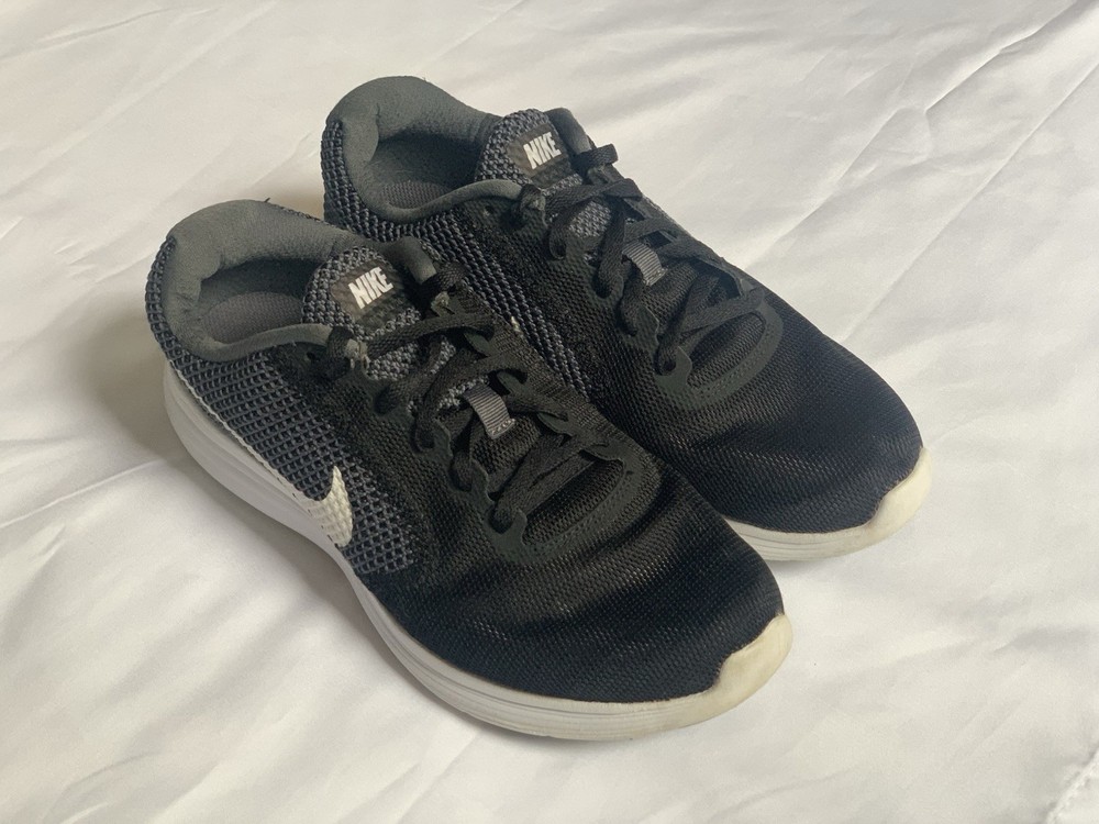 Women's Size 7.5- Nike Revolution 3 Black