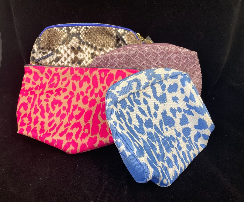 Estee Lauder Pre-Owned Cosmetic Bag in Good Condition Choose Your Design