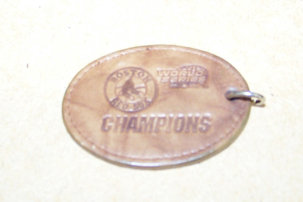 Boston Red Sox 2004 WS World Series Champions logo leather fob key ring