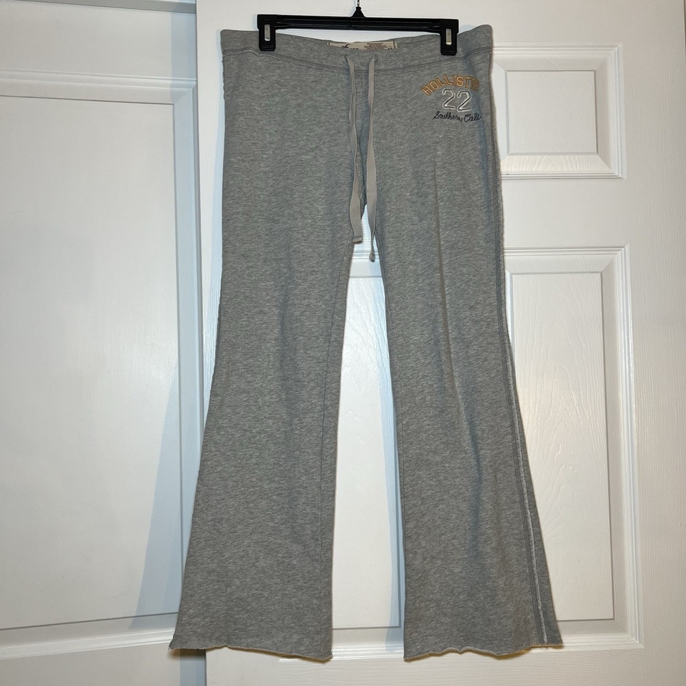 Hollister Y2K Light Gray Low Rise Sweatpants for Women Size M