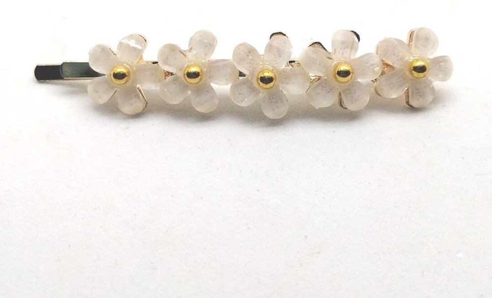 Gold-Toned White Daisy Hair Clip Bobby Pin for Side-Swept Styles