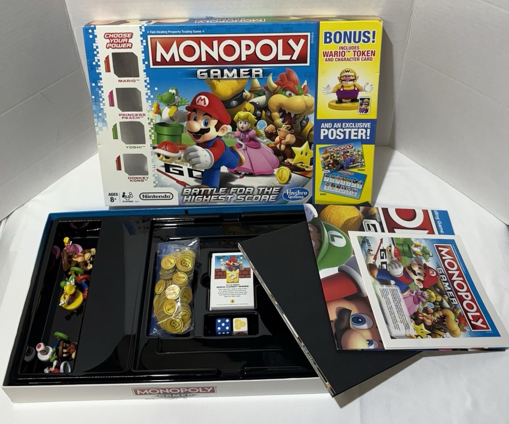 Monopoly Gamer Nintendo Battle for the Highest Score Board Game - Extra figures