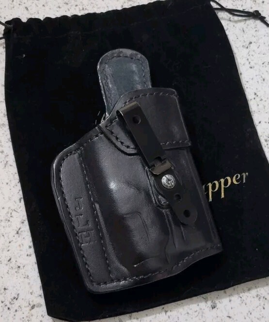 SouthernTrapper Leather Holster for P365Xmacro/XL + Streamlight TLR-7Sub