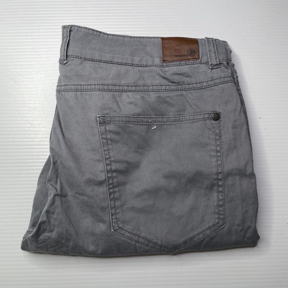 Piping Hot Straight Chino Pants Mens Size 34 Waist Grey Casual Style Fashion Fit