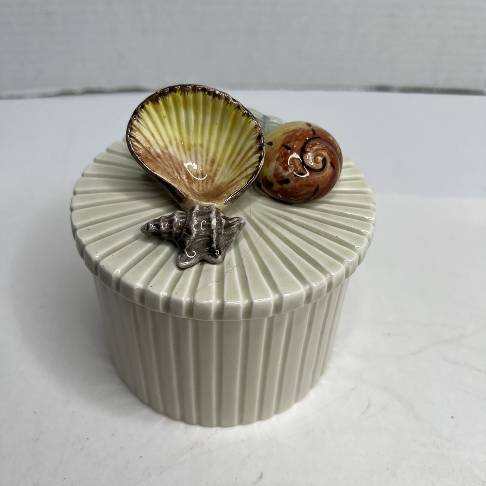 Vintage Fitz & Floyd Seashell Trinket Box w/ Lid Boho Beach Ocean Décor