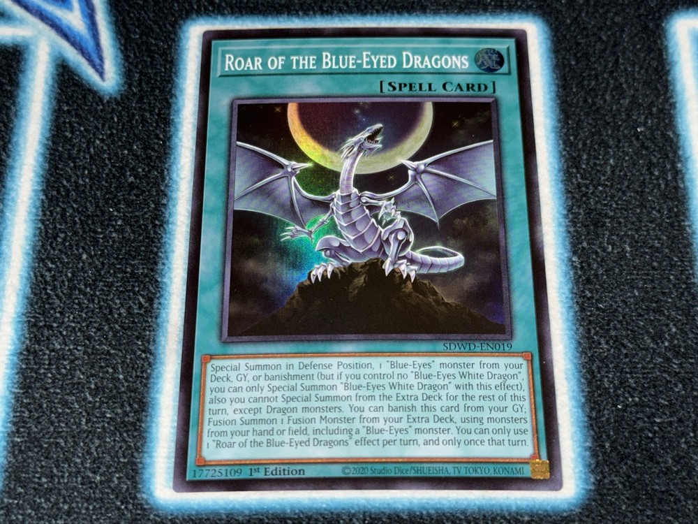 Roar of Blue-Eyed Dragons SDWD Super Rare SR Blue-Eyes White Destiny
