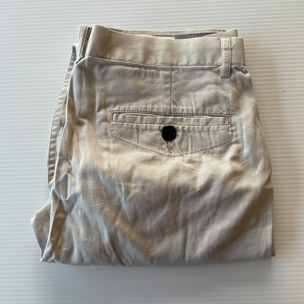 H&M Chino Pants Skinny Mens Size 32 Waist Beige Casual Style Fashion Fit