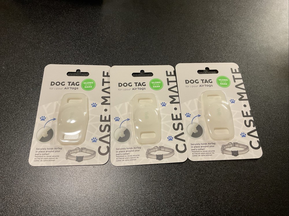 Case-Mate Glow In The Dark AirTag Dog Collar Holder for Dogs - 3 Pack