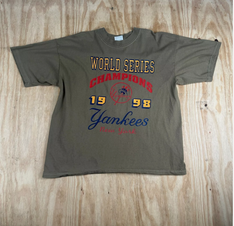Camiseta Gildan New York Yankees 1998 Serie Mundial Campeones Talla XL 90 De Colección