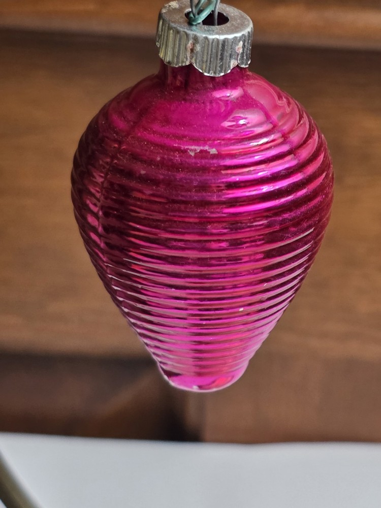 VINTAGE SHINY BRITE Hot Pink Chinese Lantern Glass Christmas Ornament