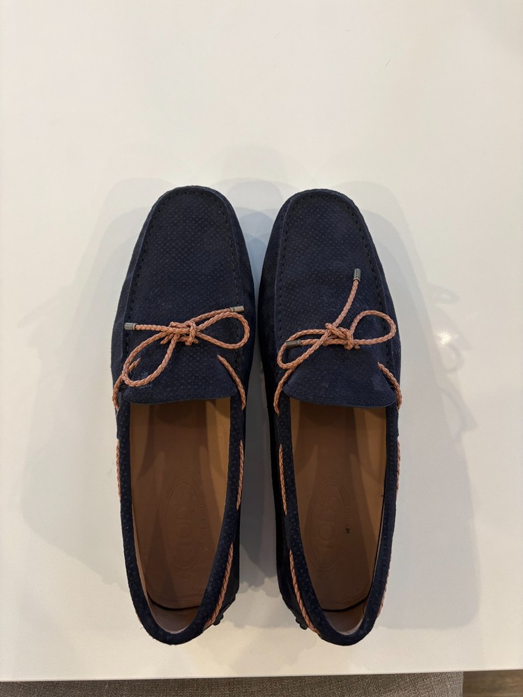 tod's loafers, men's blue suede size 9, worn twice, in very good condition