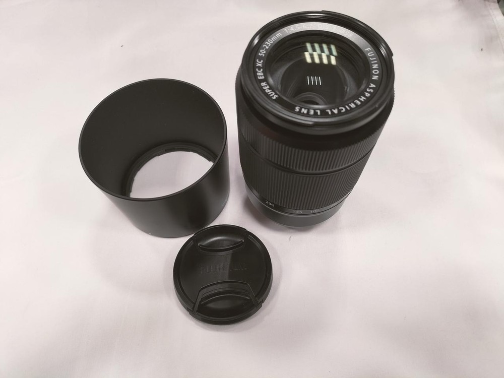 Fujinon XC 50-230mm F4.5-6.7 OIS II Telephoto Zoom Lens for Fujifilm X-Mount Cameras Black