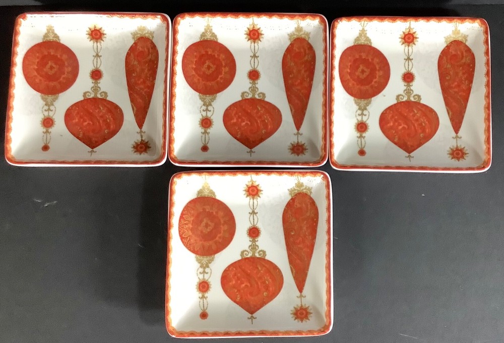 222 Fifth Constantina Red Salad Plates Set of 4 Christmas Ornaments NWOB