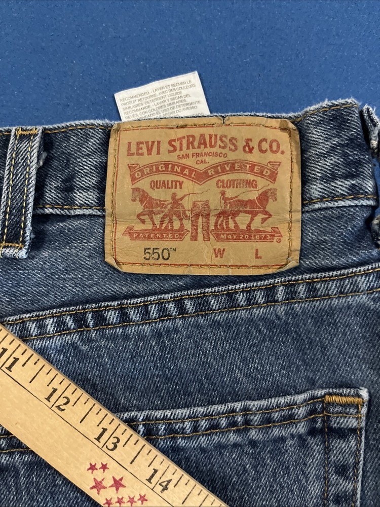 Levi’s 550 Relaxed Fit Jeans Mens 48x29 Blue Stonewash 100% Cotton