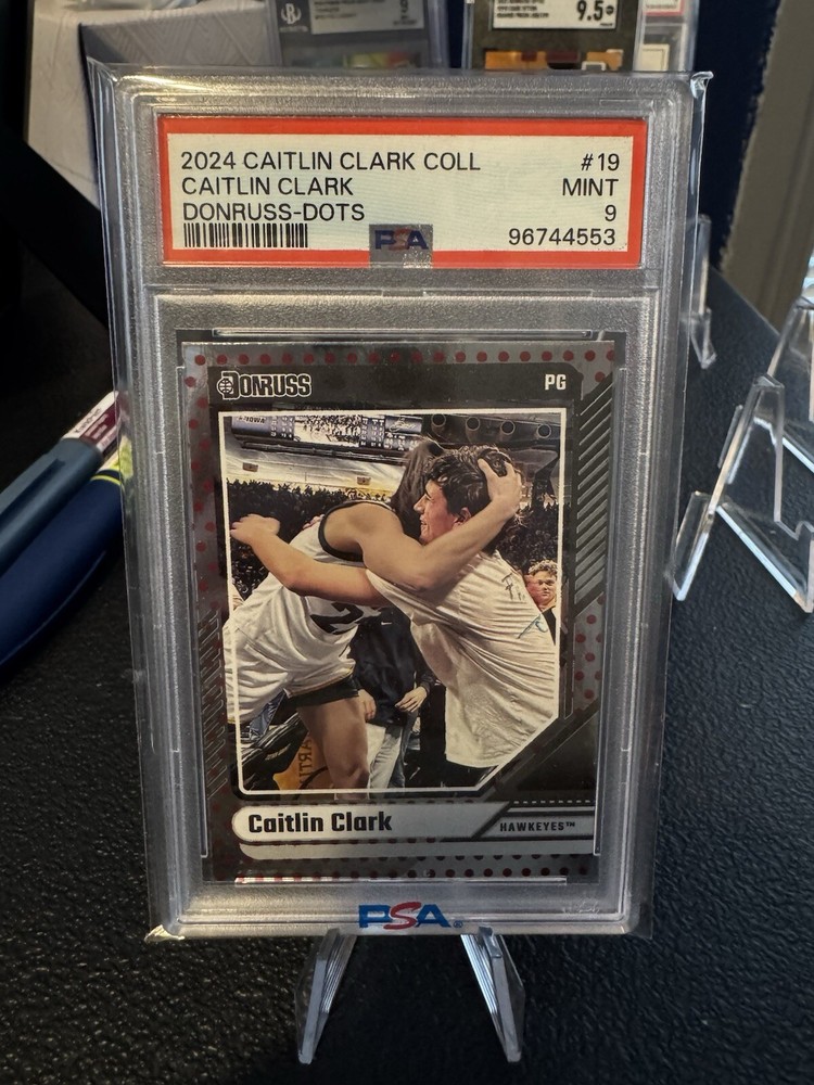 2024 Panini Donruss Dots Caitlin Clark Rookie Base Card #9