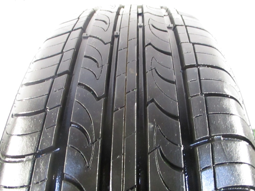 P225/60R18 Nexen Classe Premiere CP672 99 H Used 9/32nds