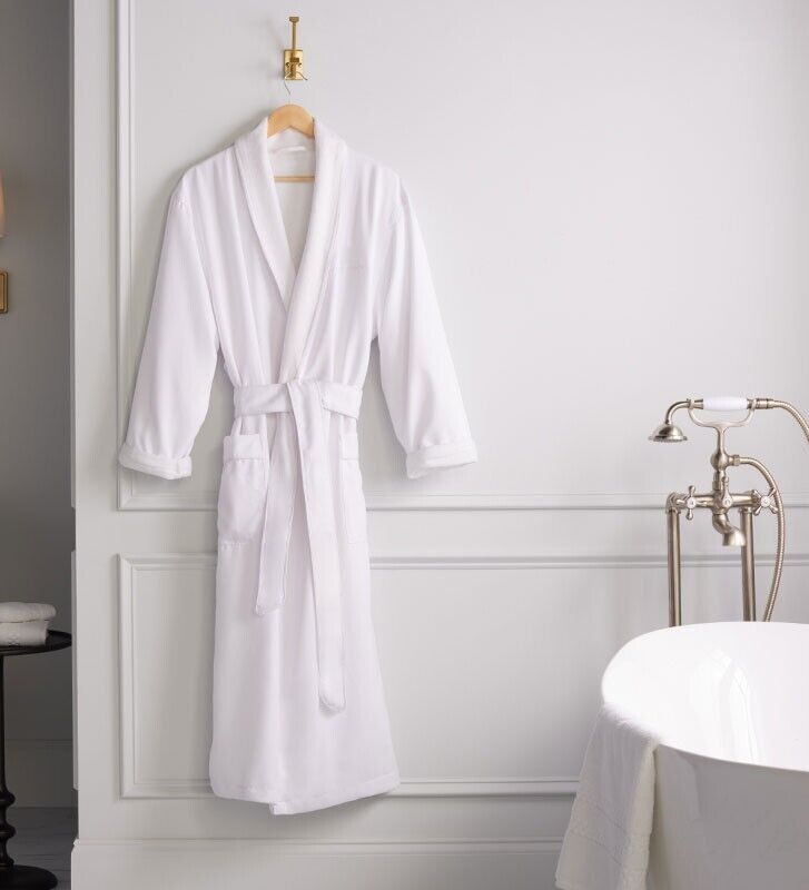 The Ritz-Carlton Hotel Luxury Presidential BathRobe Bath Robe One Size +Slippers