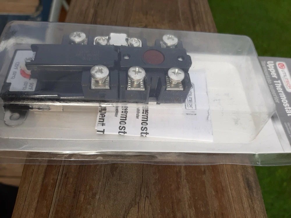 Energy-Efficient Utilitech Electric Hot Water Heater Thermostat with Dual Upper Elements  -image