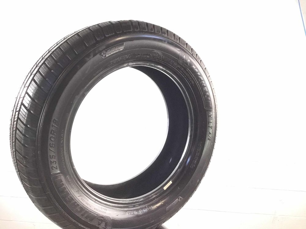 P235/60R18 Michelin X LT A/S 107 H Used 11/32nds