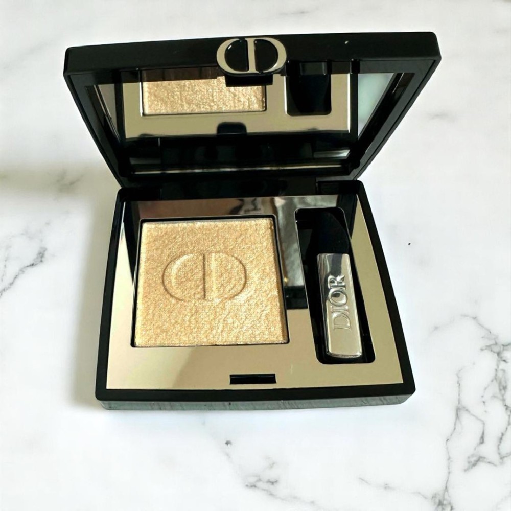 DiorShow Mono Couleur Gold Eyeshadow by Christian Dior Made in France