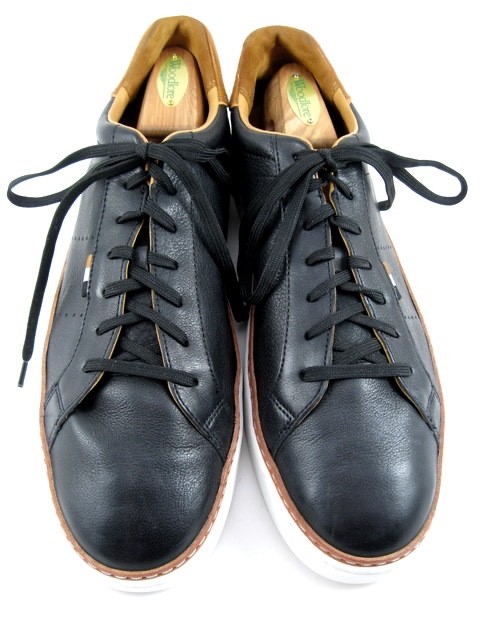 Allen Edmonds 