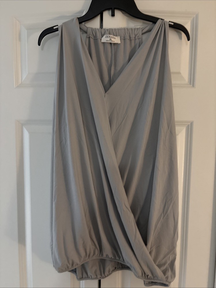 Zenana Women's Sleeveless V-Neck Tank Top Gray XL