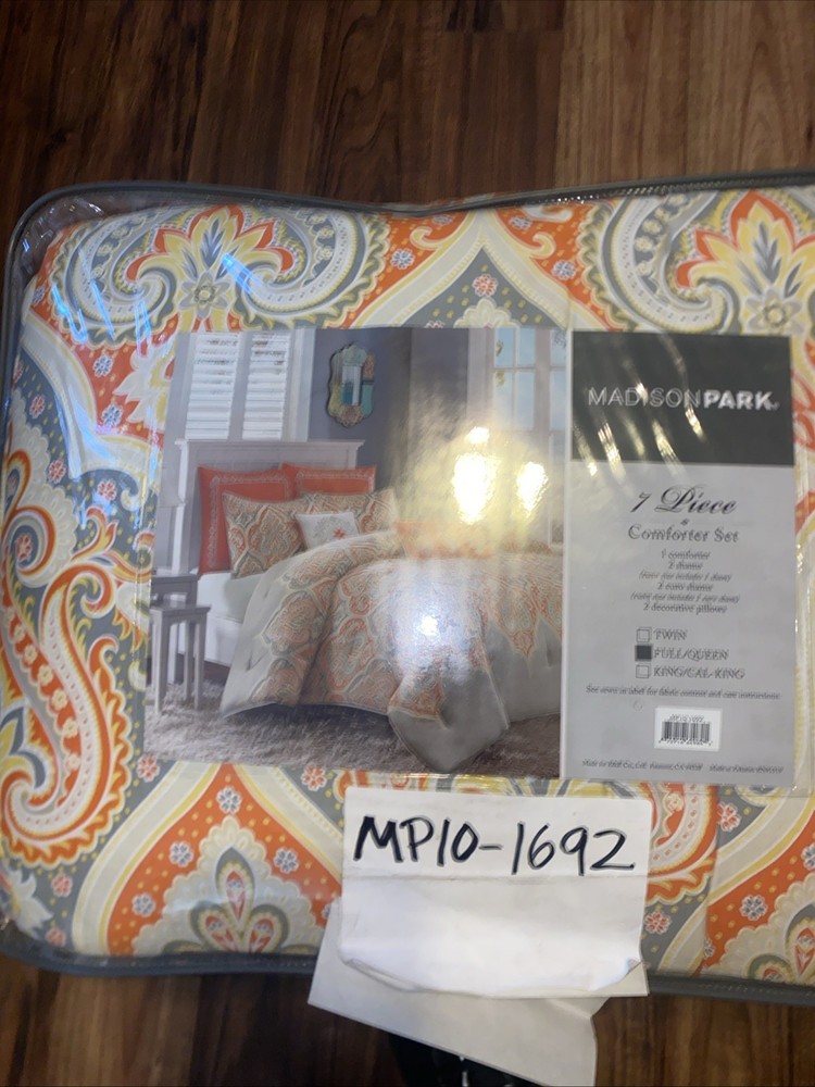 Madison Park Nisha 7-Pc Full Queen Orange Comforter Set