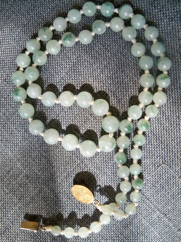 Vintage jade Necklace SILVER CHINESE bead green spot translucent retro art deco
