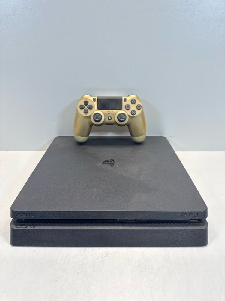 SONY PS4 1TB Gaming Console - CUH-2215B Model P07009321