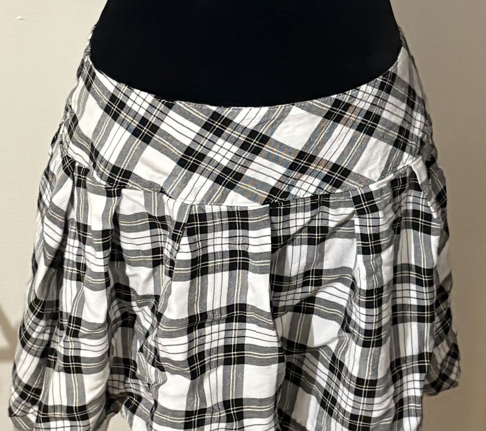 Lip Service Black And White Pleated Mini Skirt Size Small Vintage Goth Y2K 90s